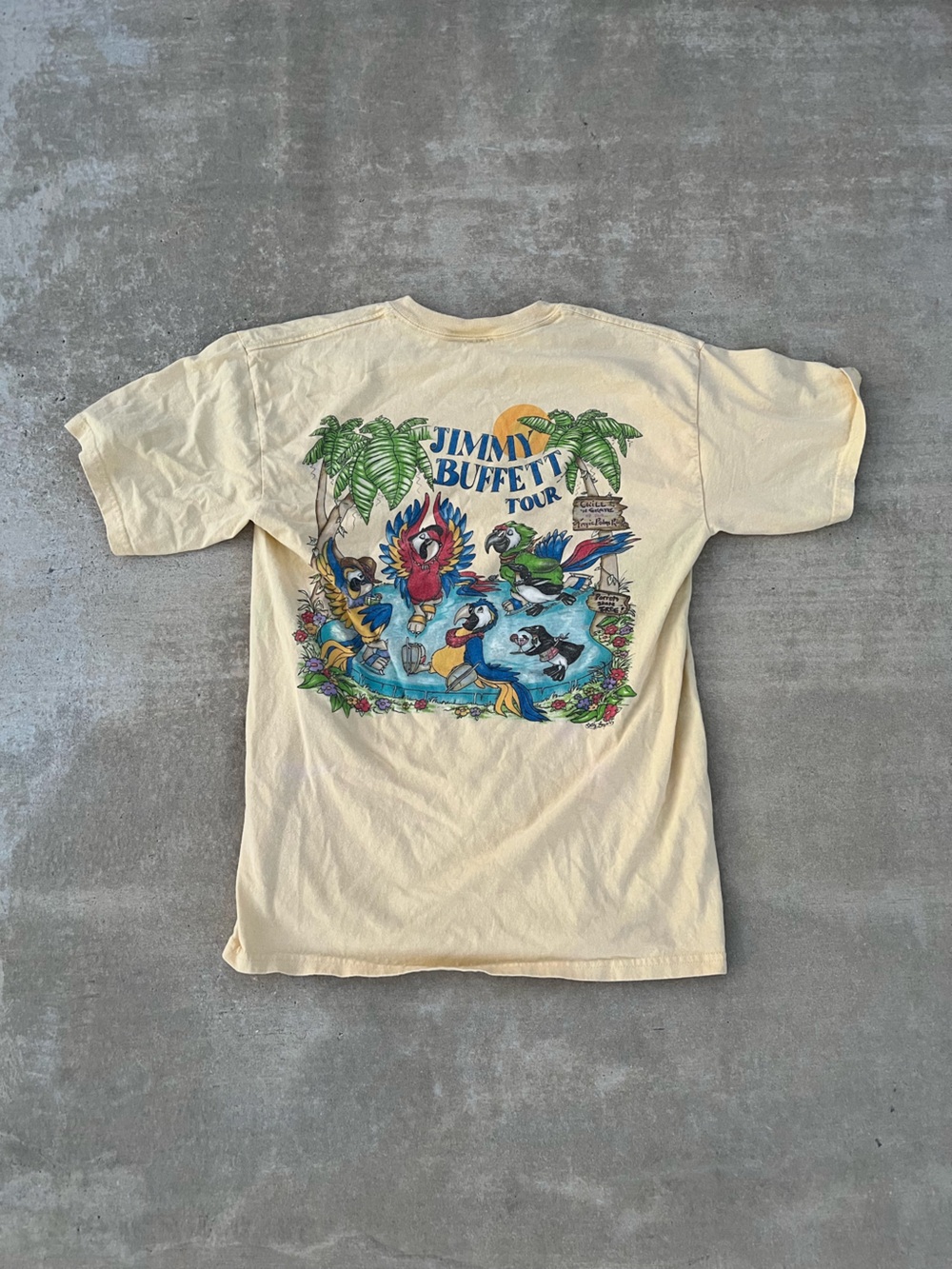 Vintage Jimmy Buffett Tour Yellow Parrot Tropical Graphic Tee size M